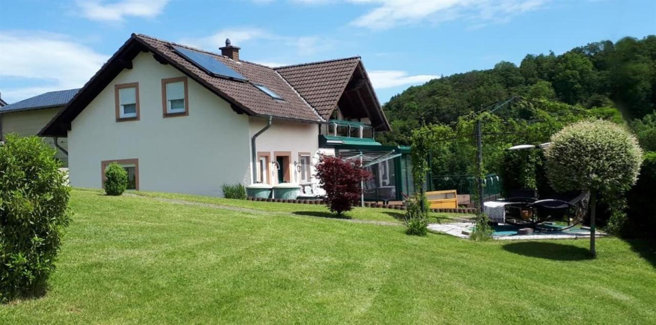 Ferienwohnung Auszeit Waxweiler 외부 사진